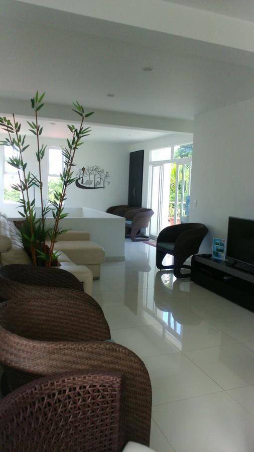 Villa Lili House San Andrés Esterno foto