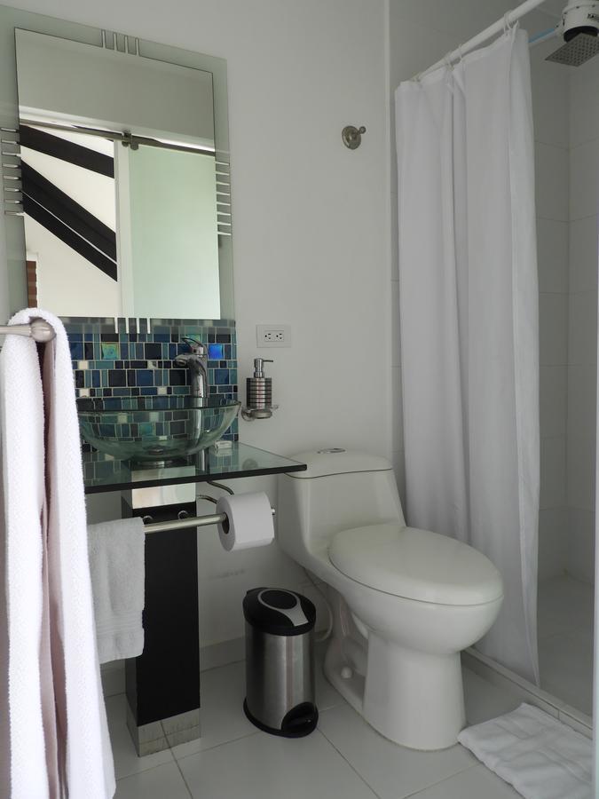 Villa Lili House San Andrés Esterno foto